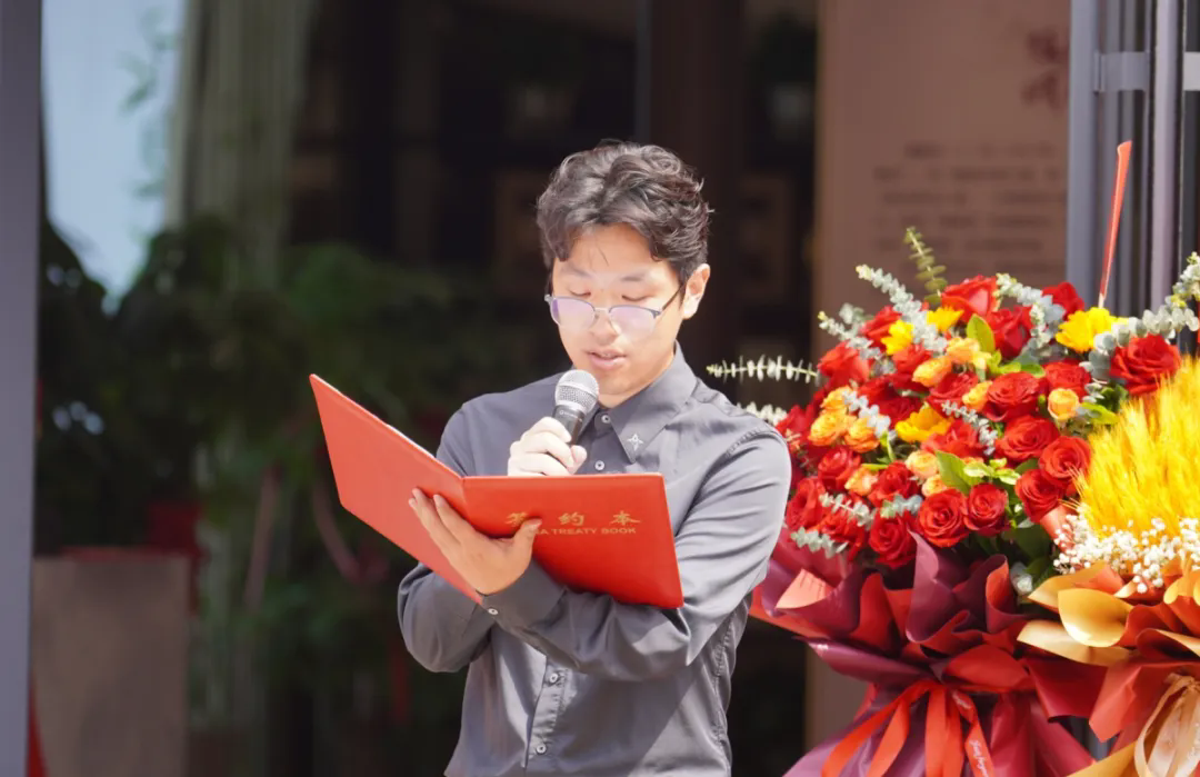 640.webp (2).png 640.webp (2).png