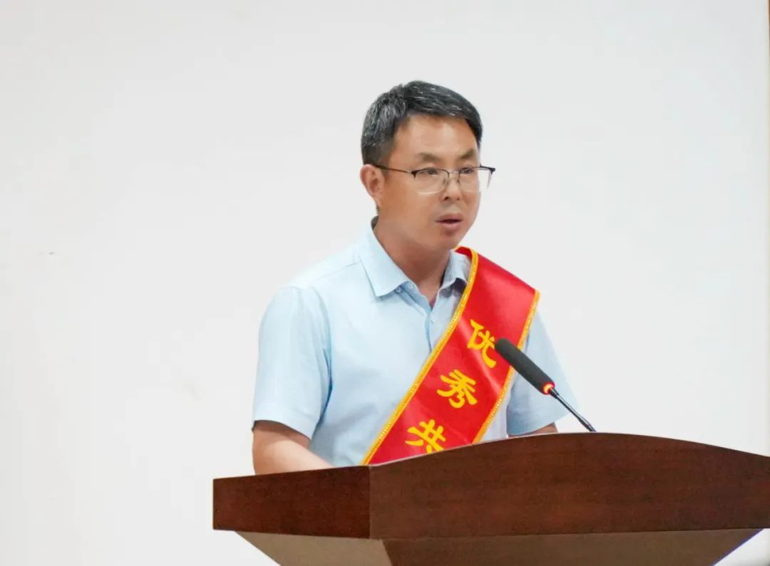 640.webp.png 640.webp.png